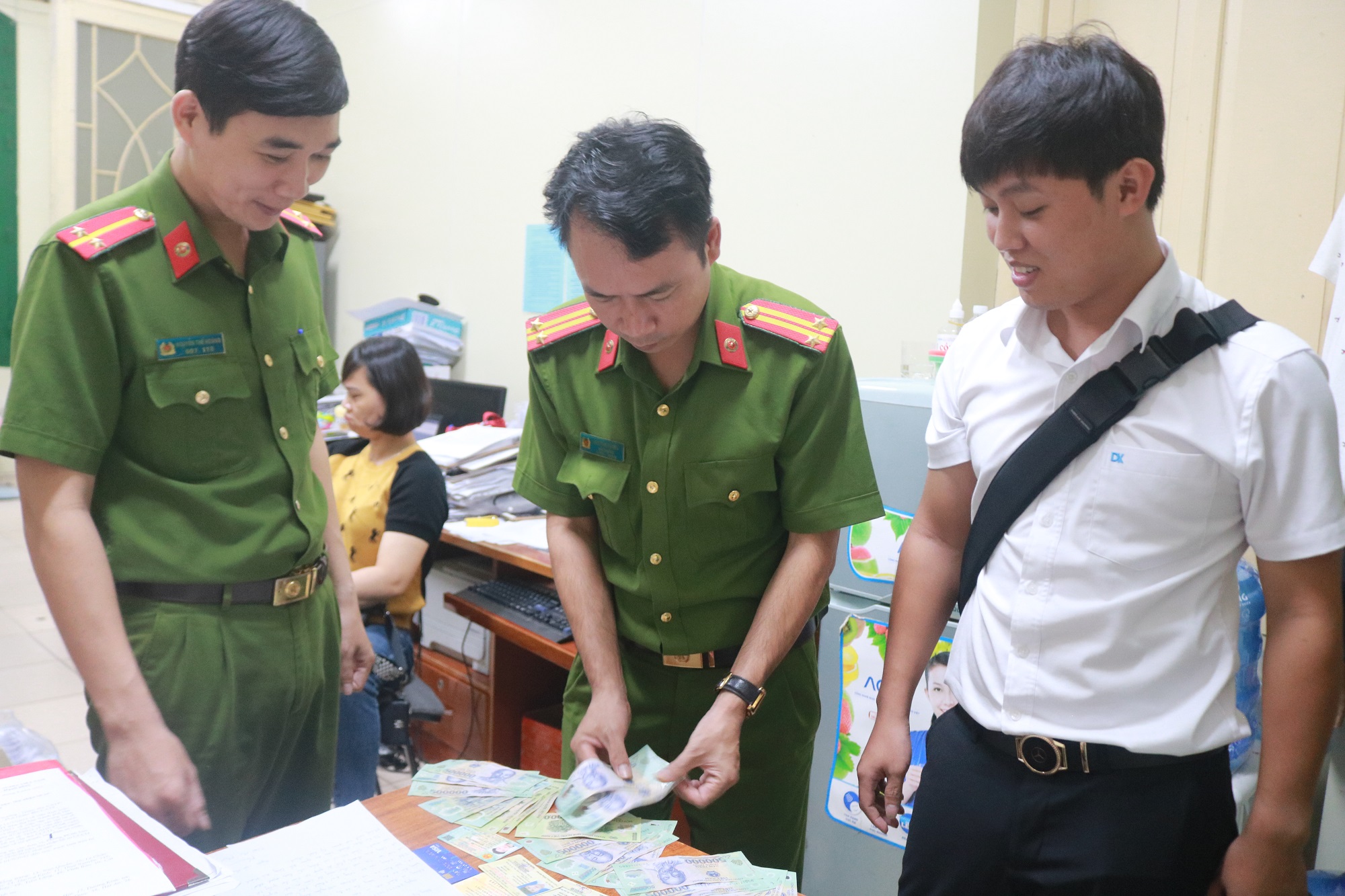 Phường Hưng Đạo (Dương Kinh): Gửi thư cảm ơn Phòng Cảnh sát QLHC về TTXH